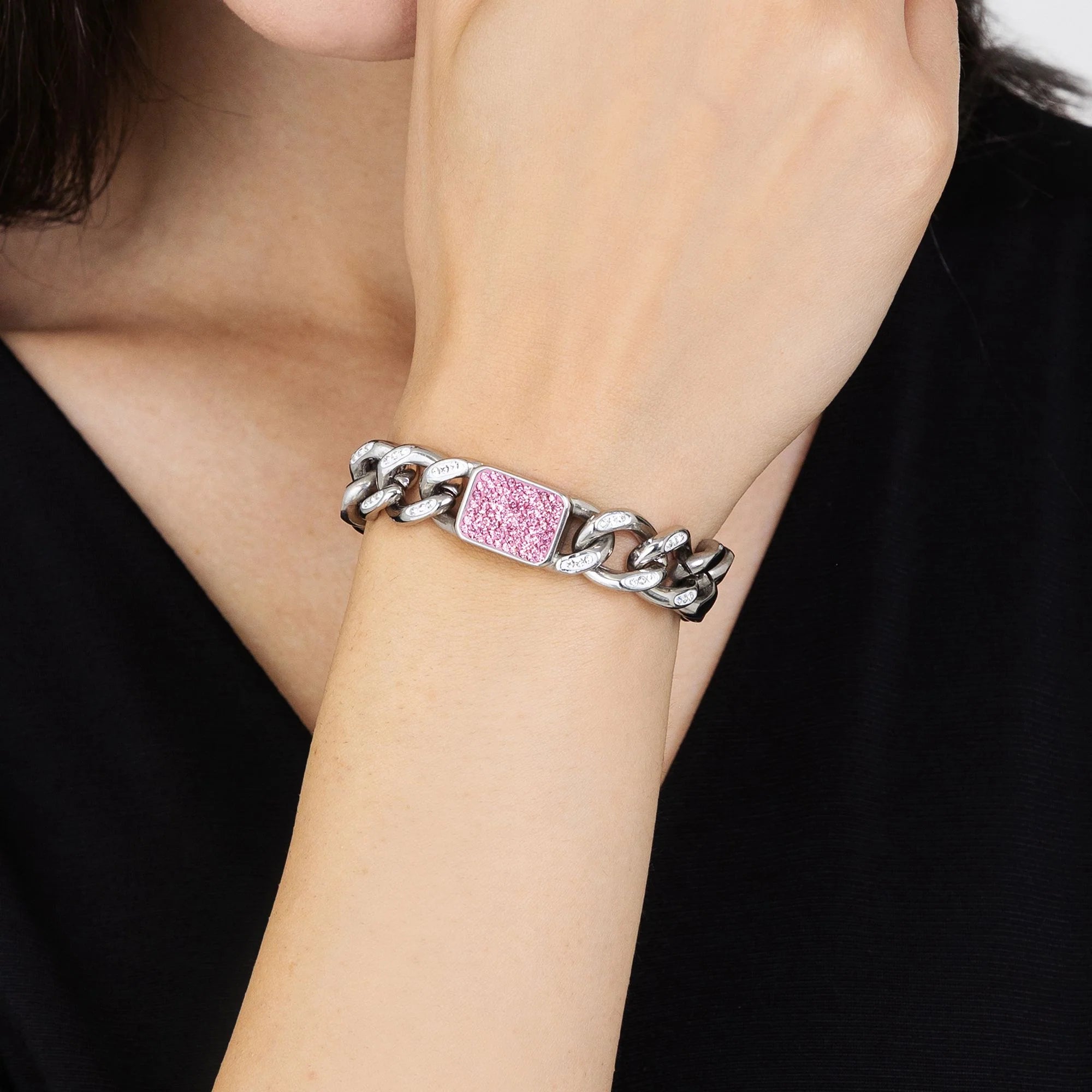 Bracciale in acciaio con cristalli fucsia