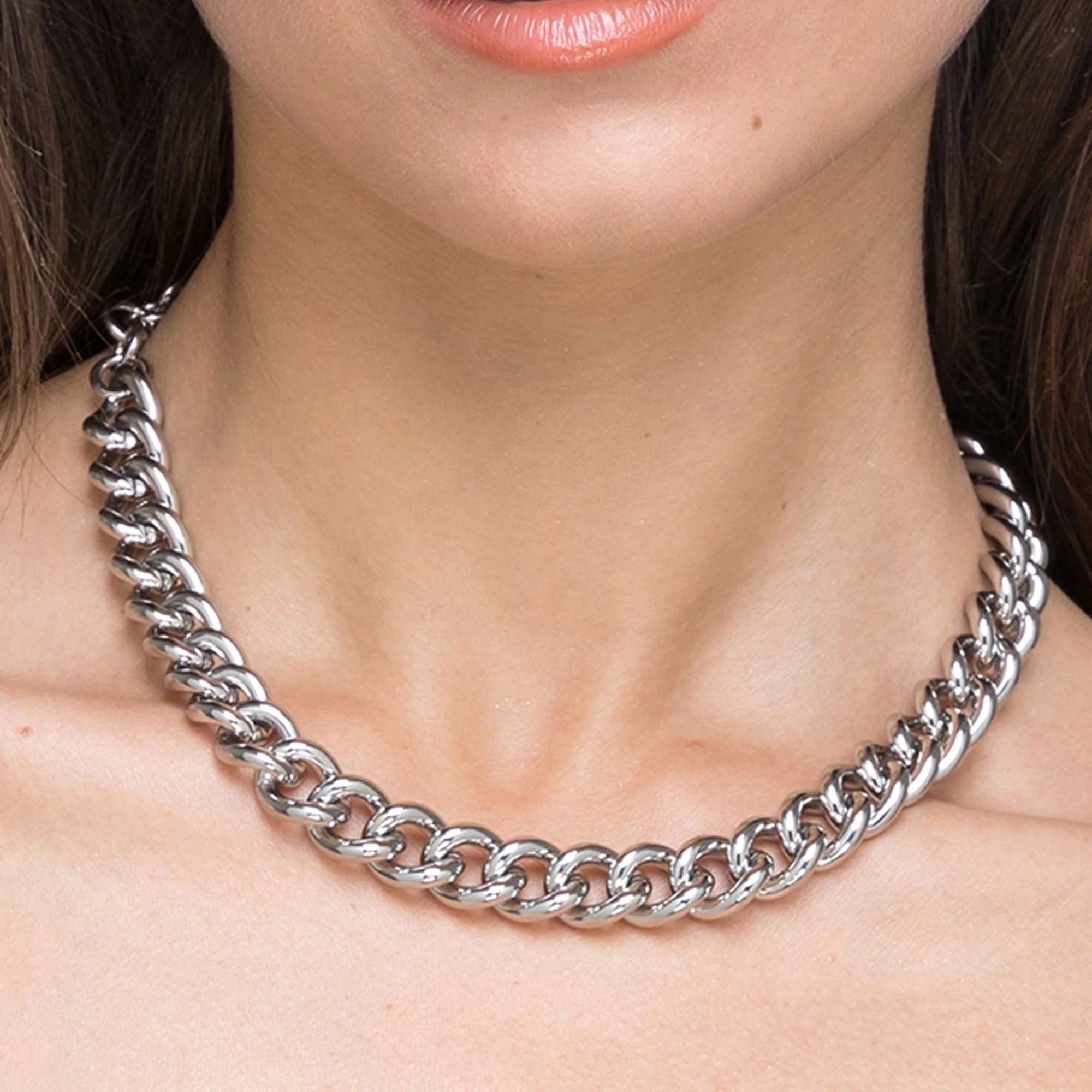 Collana donna in acciaio con maglia catena