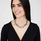 Collana in acciaio con cristalli fucsia